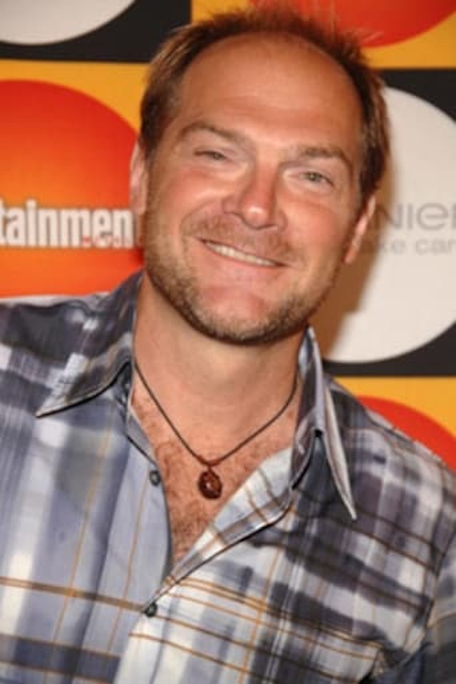 Les Stroud