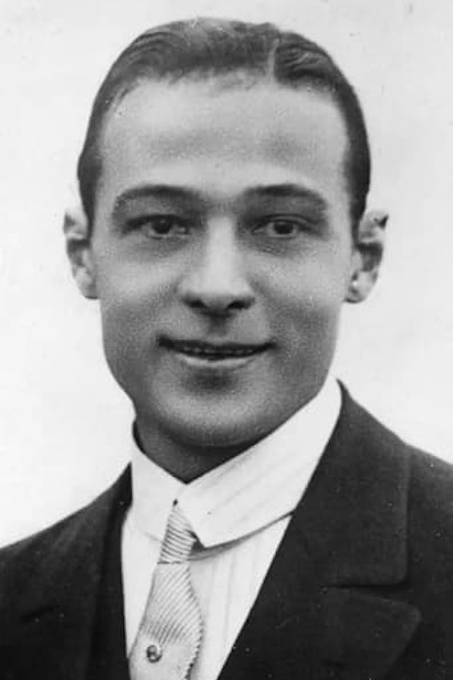 Rudolph Valentino